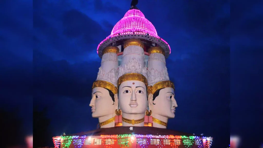 Shrungagiri Sri Shanmukha Swami Gudi Bangalore