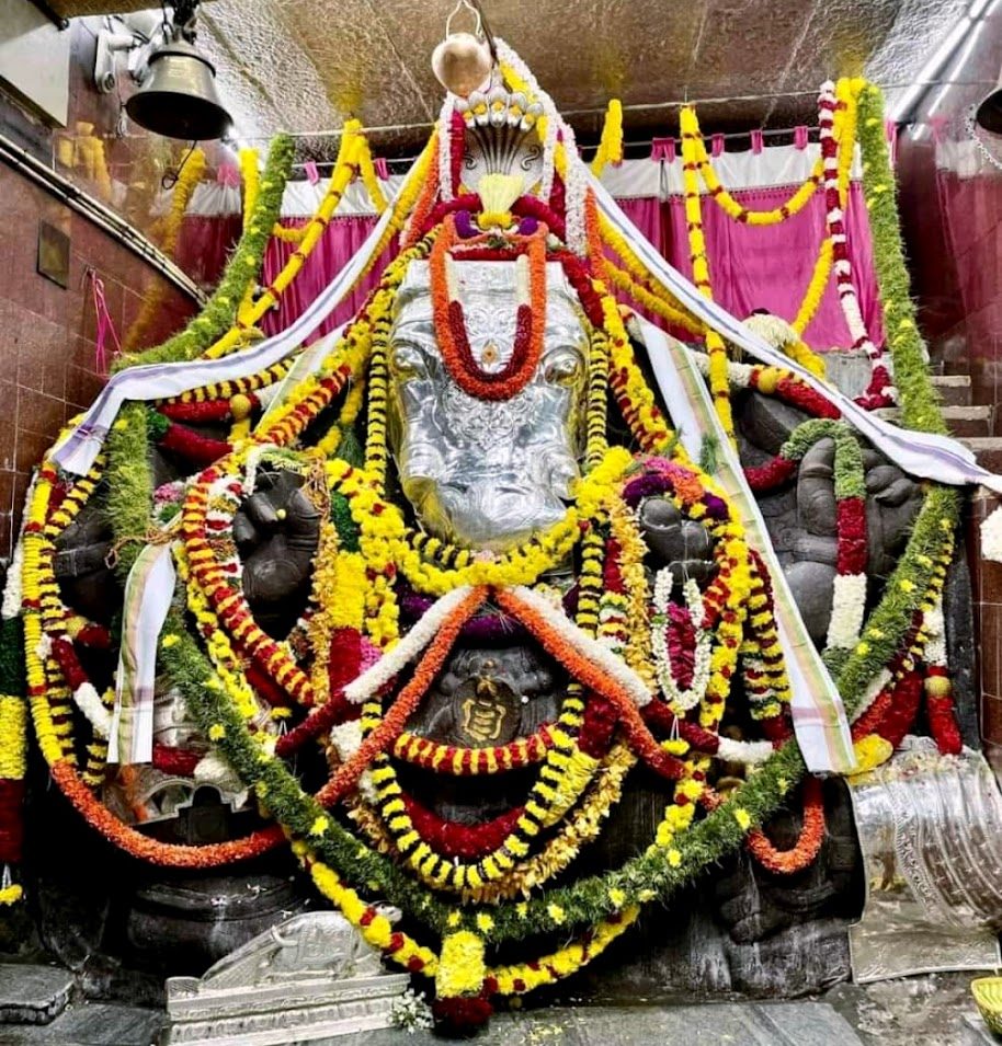 Shri Dodda Ganapathi Temple Bangalore