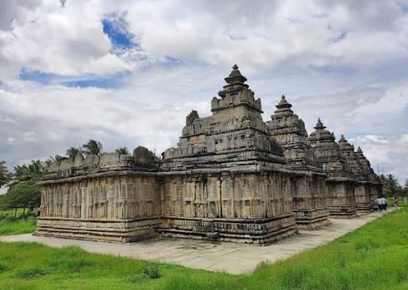 Ancient Shri Panchalingeshwara Swamy Temple Mandya