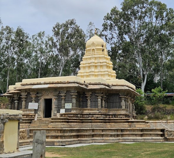 Talakadu Shri Keerthinarayana Swamy Temple Mysore