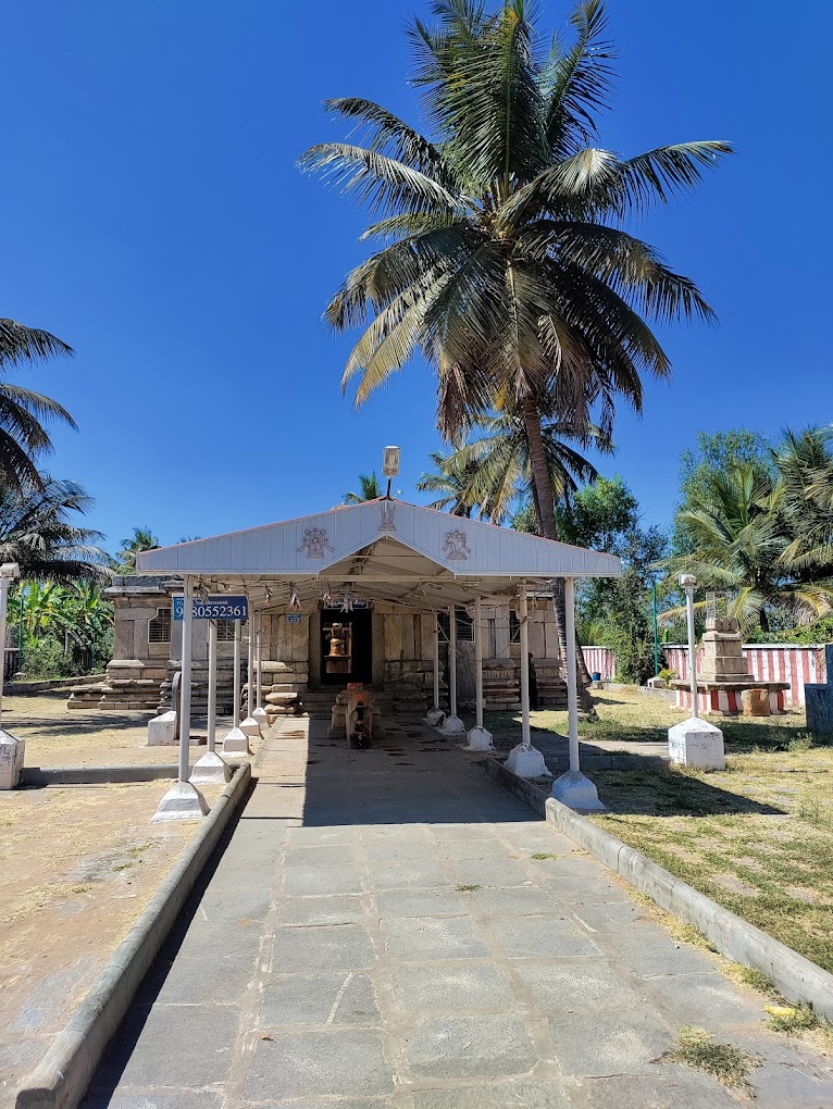 Ancient Shri Lakshmikantha Swamy Temple Hedathale