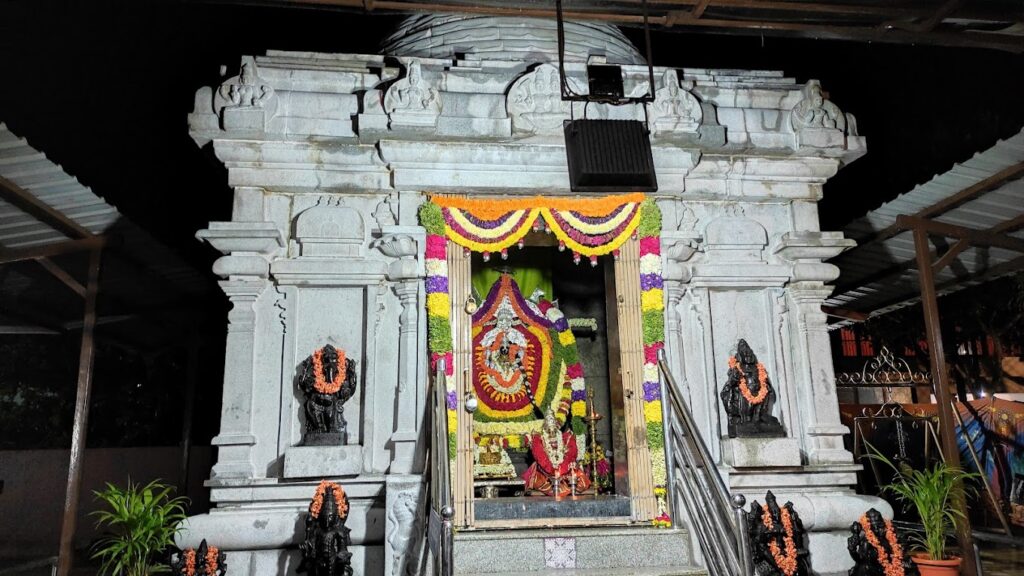 Sri Kamakshi Sharada Peeta & Mahameru Sri Chakra Gudi Hebbur