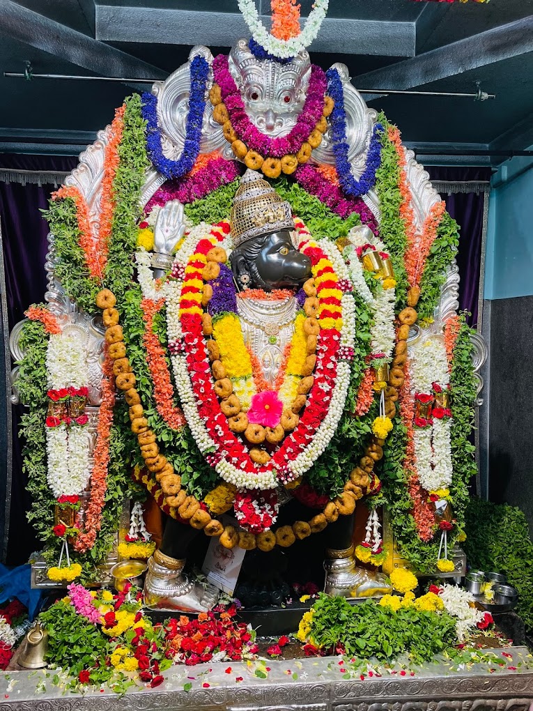 Shri Kote Anjaneya Statue Tumkur