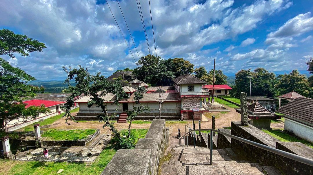 Sri Karinjeshwara Temple