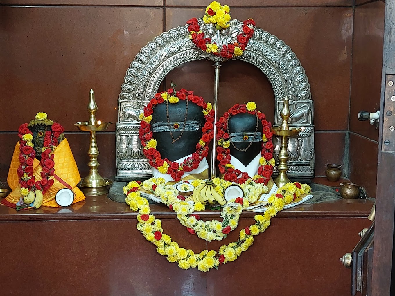 Jodi Sri Muneshwara Swamy Temple Bangalore