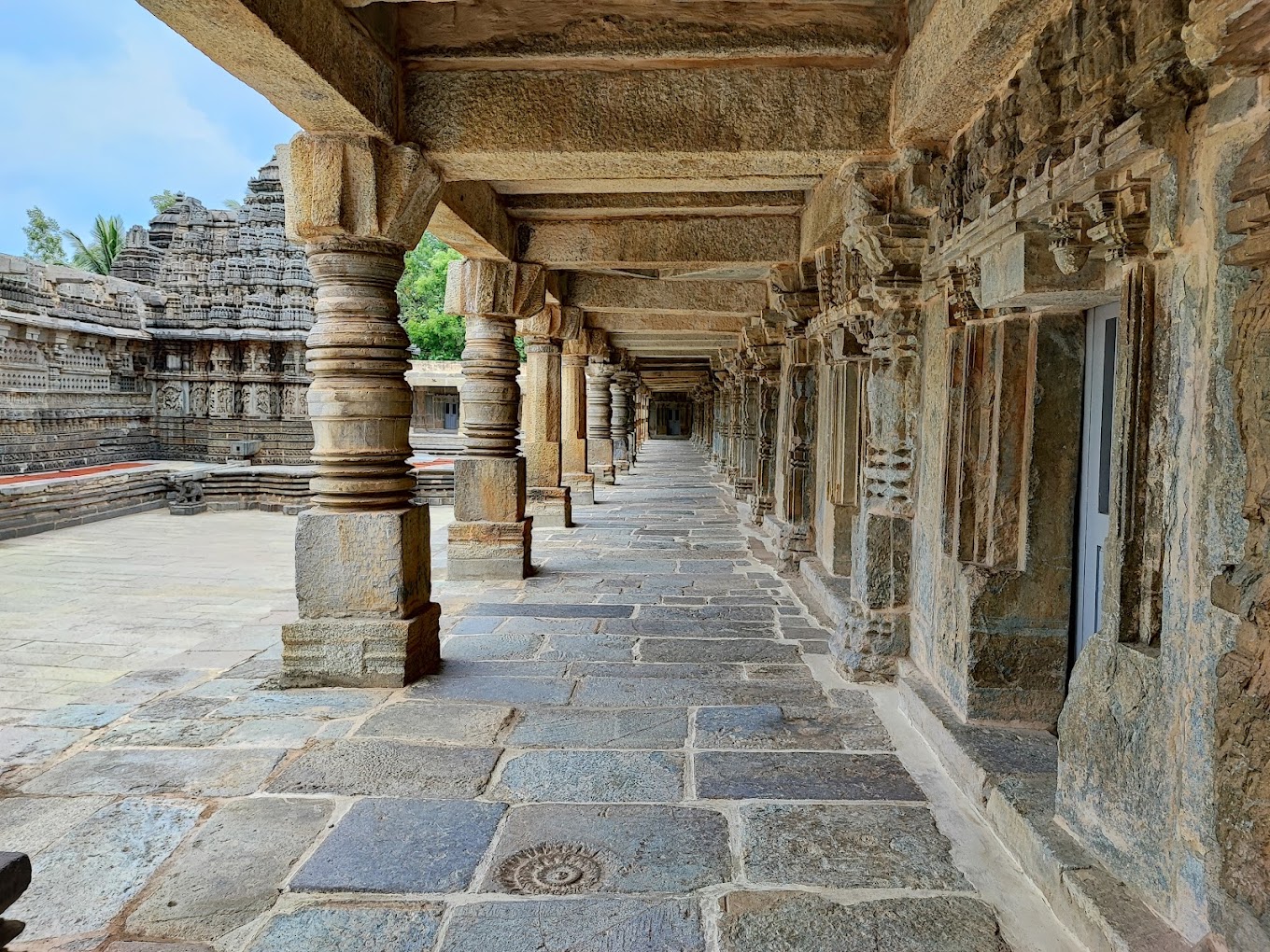 Shri Chennakeshava Swamy Temple (Somanathapura)