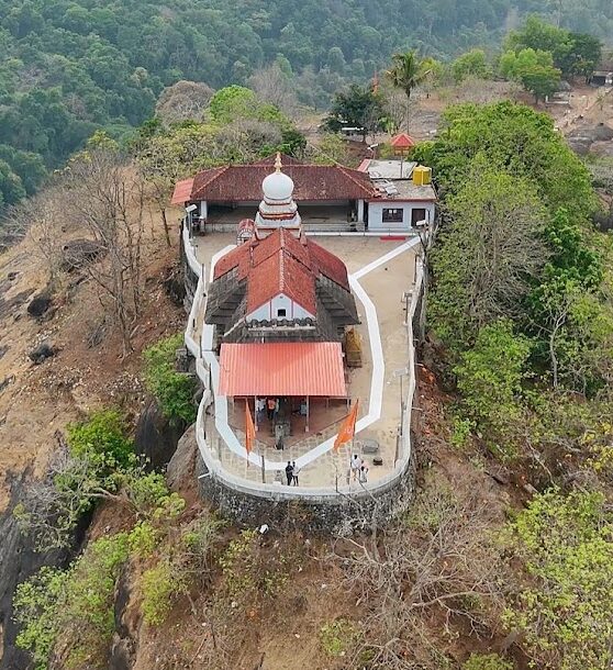 Sri Karinjeshwara Temple