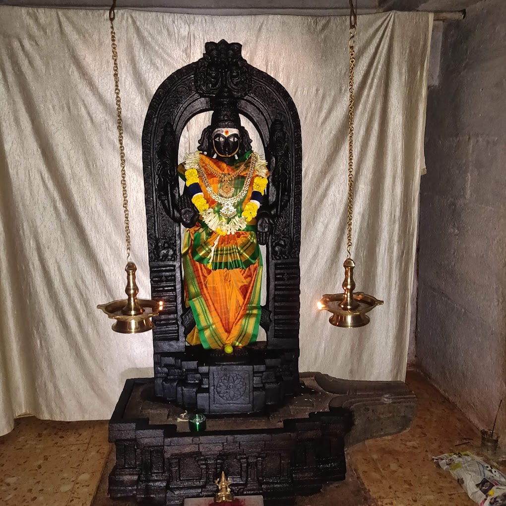 Ancient Shri Triyambakeshwara Swamy Temple