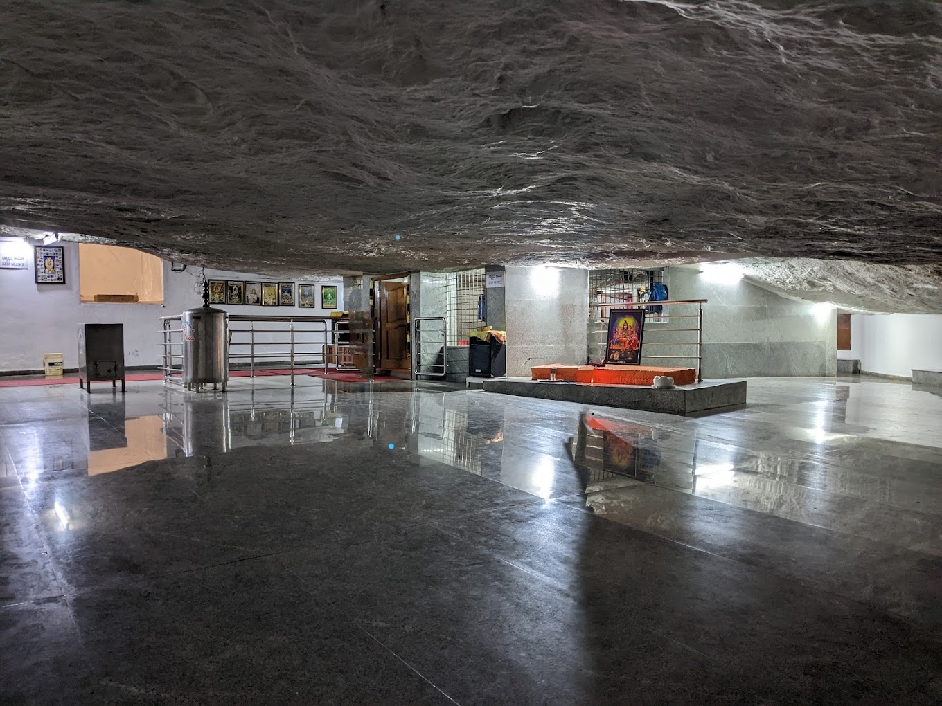 Shri Gavi (Cave) Temple Bangalore